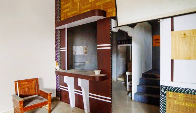 OYO 91647 Sanina Residence