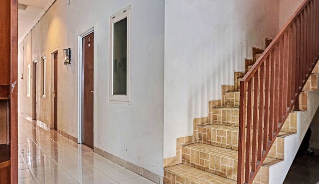 OYO 91849 Karawaci Taman Permata 5