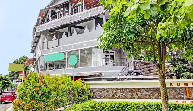 OYO 92166 Nirwana Inn Syariah