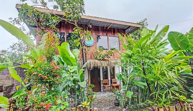 OYO 92275 Tastura Homestay
