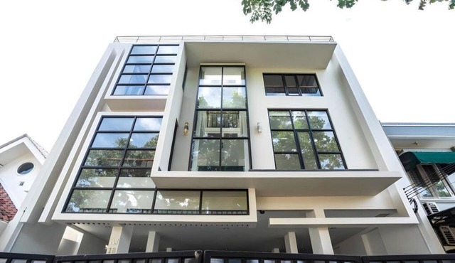 OYO 94735 RD Near Eka Hospital Bsd City