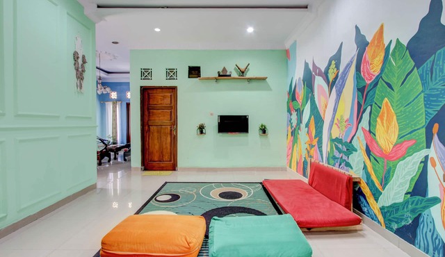 OYO 94851 Watulumpang 1 Guest House