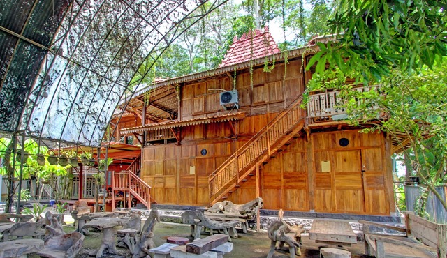 OYO 95018 Anggrek Homestay Jogja Syariah