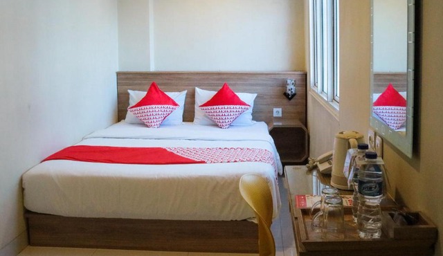 OYO 984 Maleo Guest House