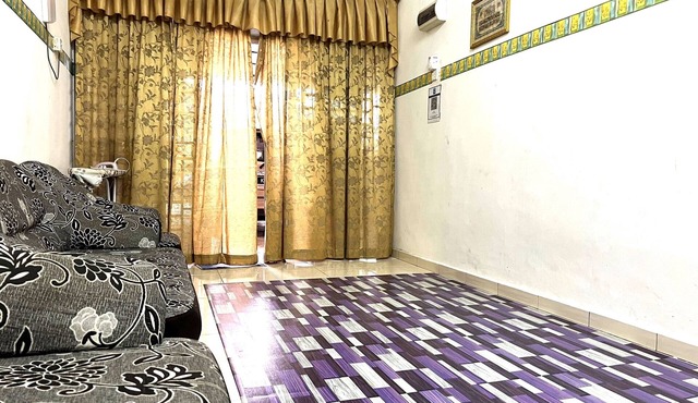 OYO Home 90492 Sena Homestay