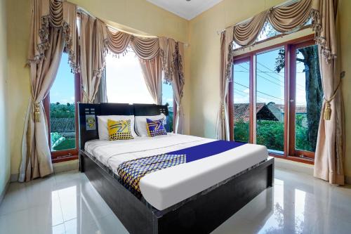 OYO Homes 91156 Eco Tourism Big Farmer Desa Kertawangi Syariah