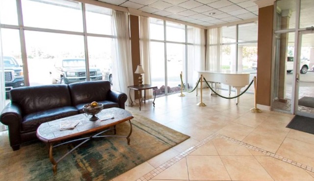OYO Hotel Audubon Baton Rouge Port Allen I-10