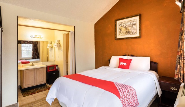 OYO Hotel Decatur TX Hwy 287 Northwest