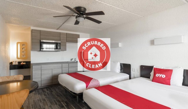 OYO Hotel Houston Katy Freeway
