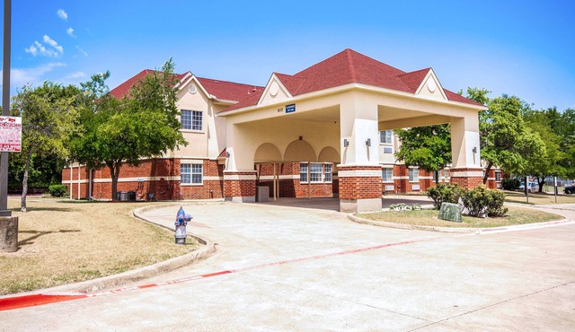 OYO Hotel Mesquite TX, Hwy 80
