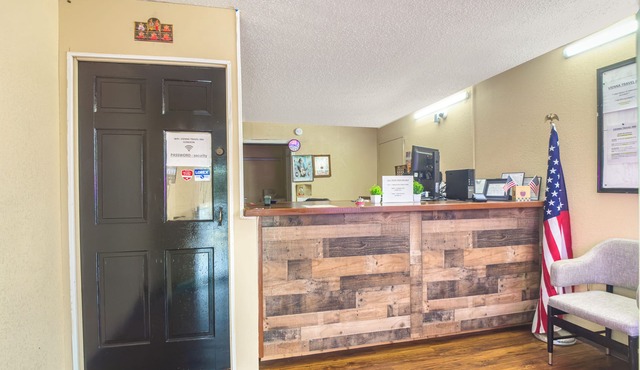 OYO Hotel Vienna I-75