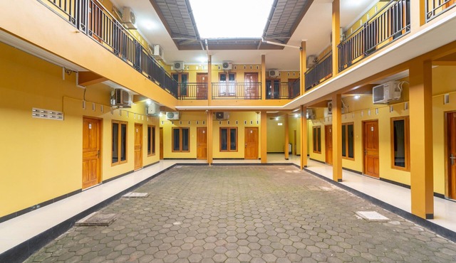 OYO Life 3003 Wisma Handayani Syariah