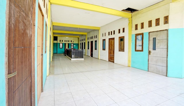 OYO Life 93037 Nova Jaya Homestay Syariah