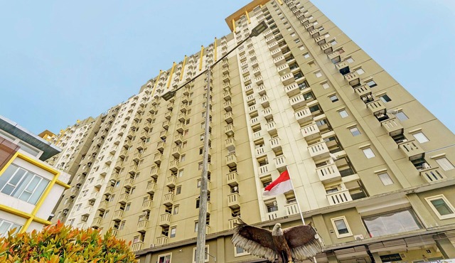 OYO Life 93103 Apartement Gateway Cicadas By Fikri Room