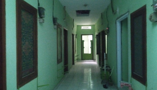 OYO Life Kost ijo Tembok Tinggi