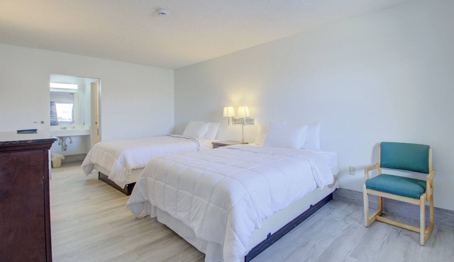 OYO Malden Airport Inn