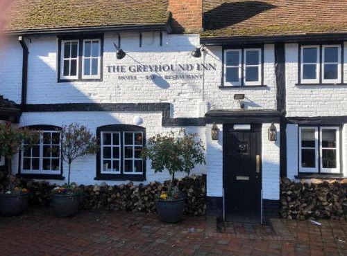 OYO The Greyhound Inn