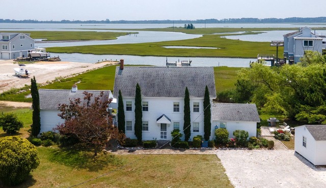 Oyster Catcher - Pet friendly; Deep water access!