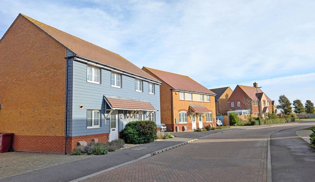 Oysters - a family house that sleeps 6 guests in 3 bedrooms