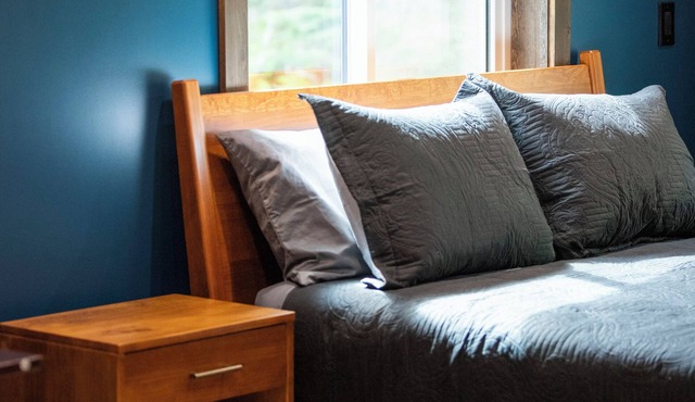 Oz Lodge: Alice Chalet -Brand new, Alaskan chic chalet!