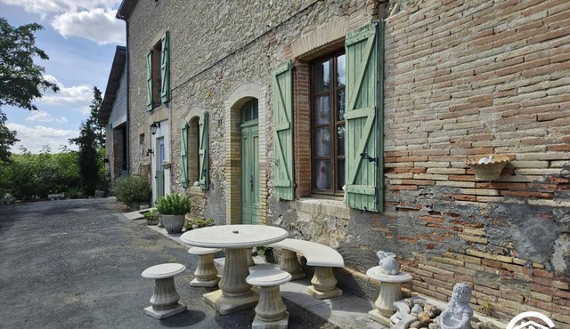 Pépito - SAINT-GAUZENS