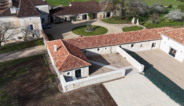 Périgord, 4-bed gîte, SPA, comfort, calm and authenticity,
