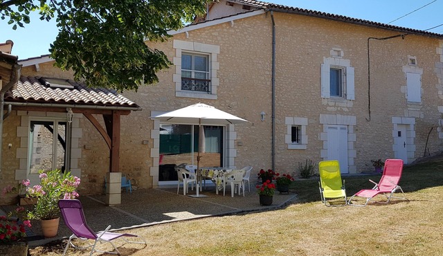 Périgord vert Gîte 6 pers. 25 mn from Périgueux.