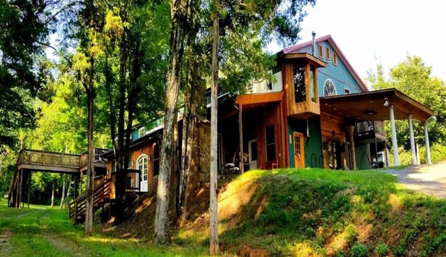 P · Suite Pea at White Lotus Eco Spa Retreat