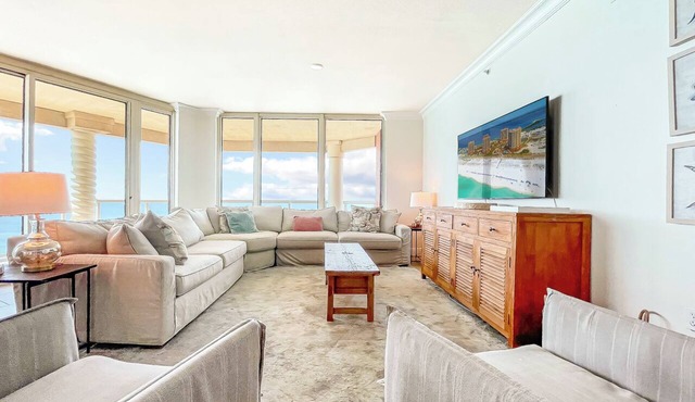 P1-1901 Welcome to The Good Life - 3B Gulf Front Condo Sleeps 10