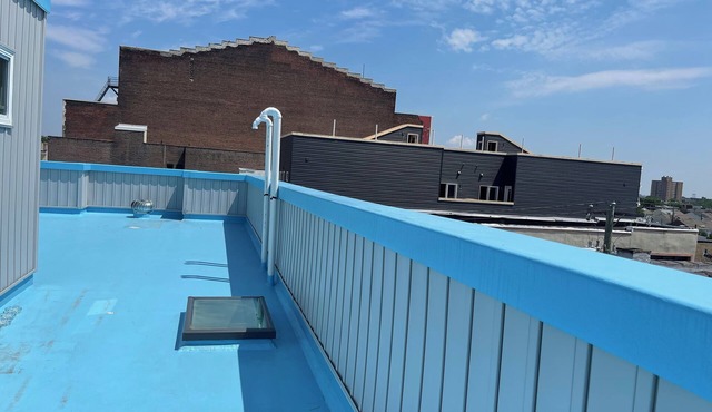 P2E.Near center city 2 bedrooms 2 bathrooms apartment