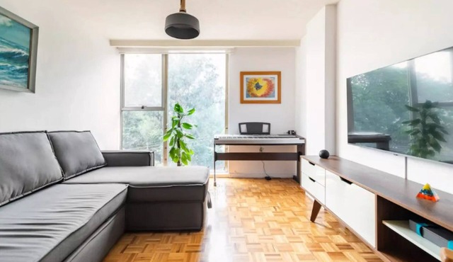 P403- 3BR/1BTH - One Bedroom Apartment, Sleeps 5