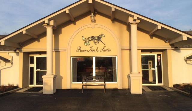 Pacer Inn & Suites Motel