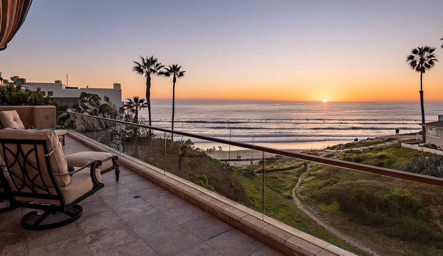 Pacific Beach Villa w/Ocean Views & Spa