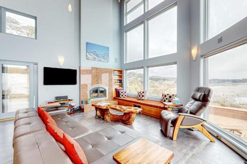 Pacific Bliss Haven
