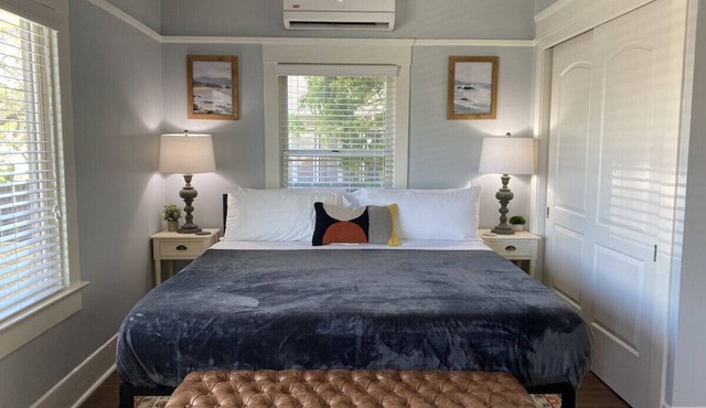 Pacific Craftsman One Bedroom With Washer Dryer Heart Of South Park