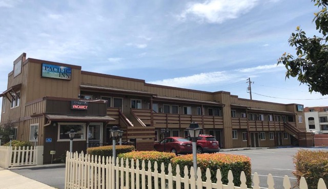 Pacific Inn