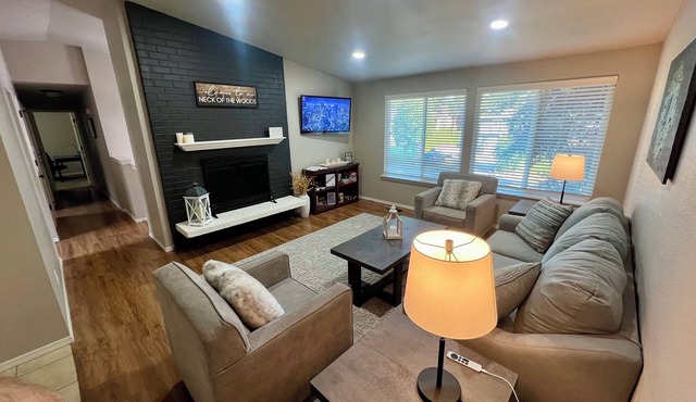 Pacific NW 3 bedroom Home Away from Home in Tacoma