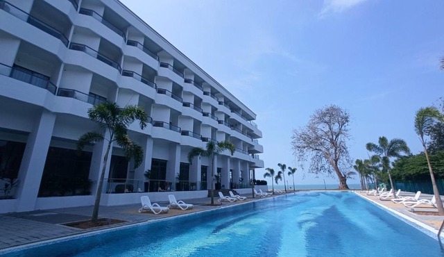 Pacific Regency Beach Resort, Port Dickson