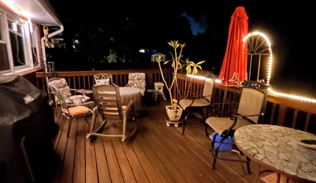 Packed with amenities in the home + Metro 3mi, DC 20min, Nat’l Harbor 15min
