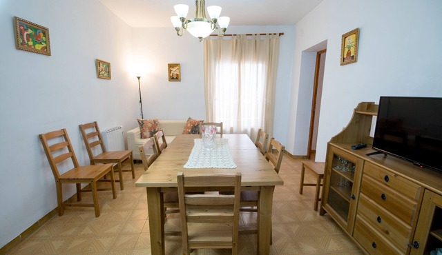Paco apartment, close to Valencia, Castellón and Teruel