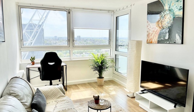 Paddington Luxury Apartment