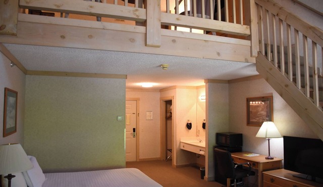 Paddle Wheel Inn