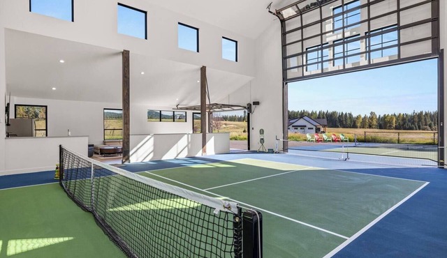 Paddles Up Private Pickleball Retreat