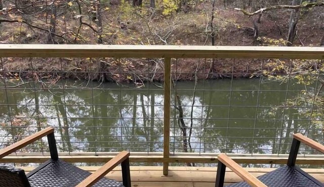 Paddlewhack Cabin 5-The Bow