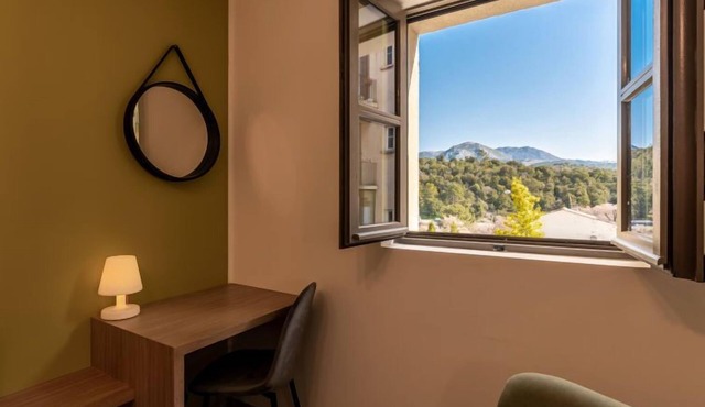 Padova T2 by Interhome