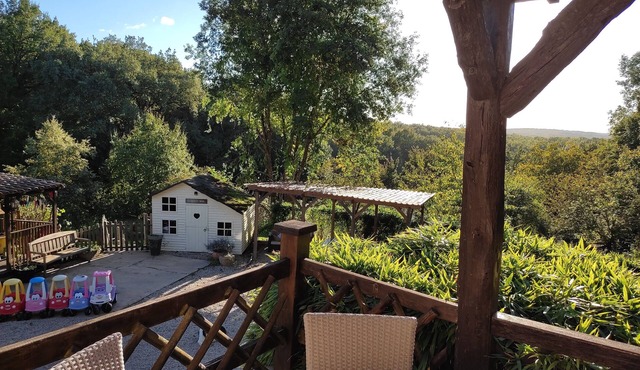 Pagel, "Soleil Couchant", with large garden and heated swimming pool