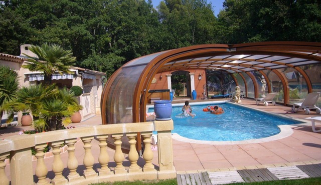 PAGNOL Chambre et table d'hotes : In a peaceful setting at the foot of the Ste Baume