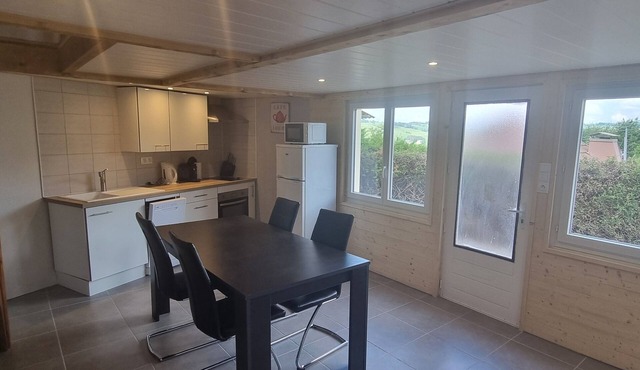 Pagotin-style accommodation. Close to the ski slopes!