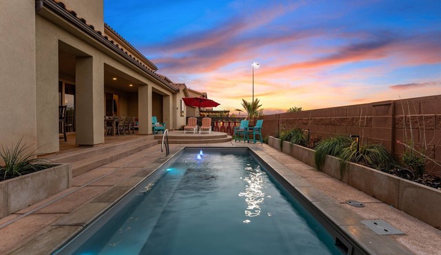 Paintbrush Retreat: Private Pool and Hot Tub, Movie Theater + Paradise Village W