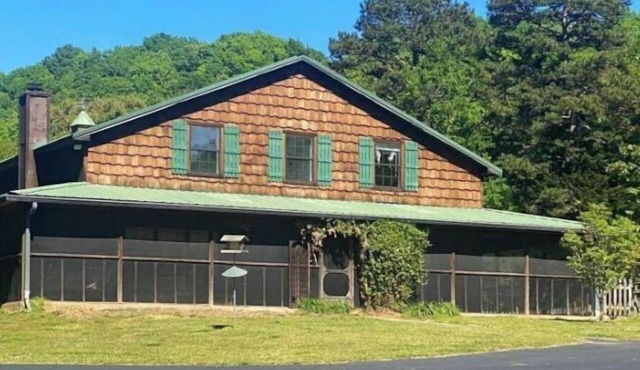 Painted Hills Retreat